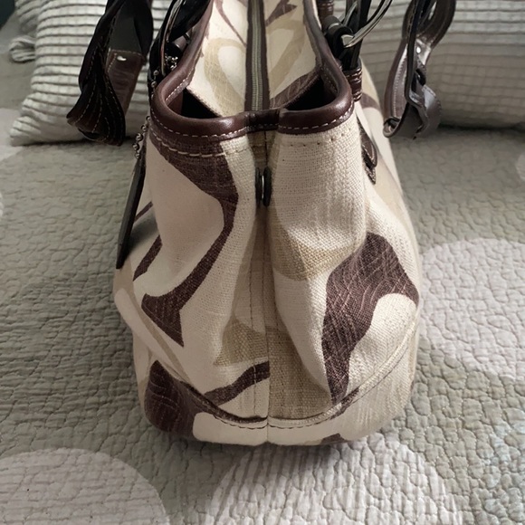 Coach Brown/Cream Linen Satchel - Picture 9 of 10